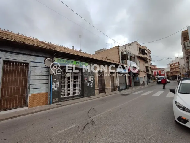 Fantástica parcela urbana para construir en el centro de Roj - foto 2
