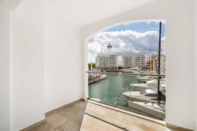 ¡Descubre esta fantastica vivienda en Empuriabrava! — 30