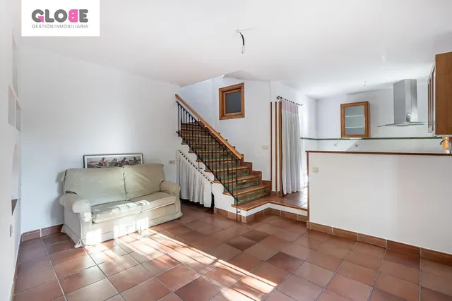 Casa reformada en el Camino del Sacromonte — 9