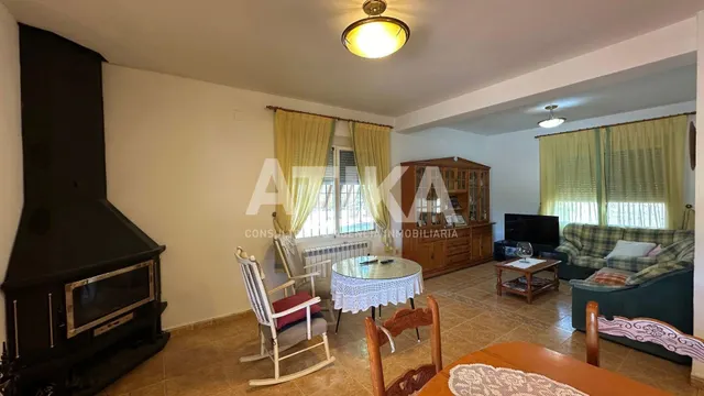 CHALET EN VENTA - URBANIZACIÓN LAS DOCE - AGULLENT — 12