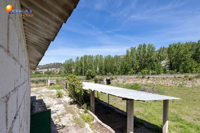 Gran terreno en la Carretera de la Sierra — 30