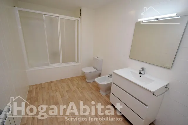 ¡ZONA CEDRE! ALTO, LUMINOSO Y SEMIREFORMADO CON TERRAZA — 38