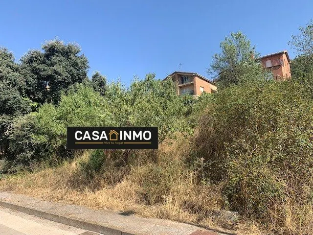 Venta de terreno urbano en urbanización El Ariño