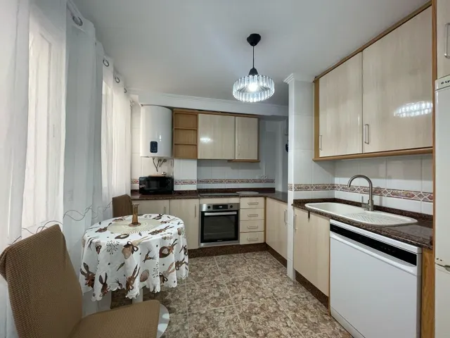Apartamento a 50 metros del mar en Torrevieja — 13