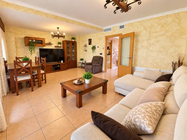 Estupendo chalet adosado en los jardines de muchamiel (Alicante) — 14