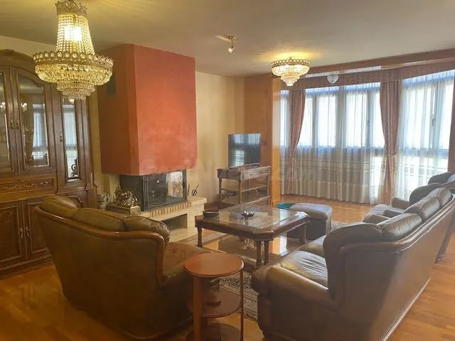PISO DE 5 habitaciones EN EL CENTRO DE MURCIA - VENTA - foto 4