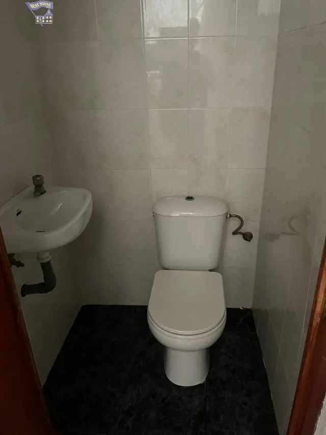 SE VENDE CASA + LOCAL INDEPENDIENTE EN ZONA DE LA CUESTA DE LA RUJANA — 27