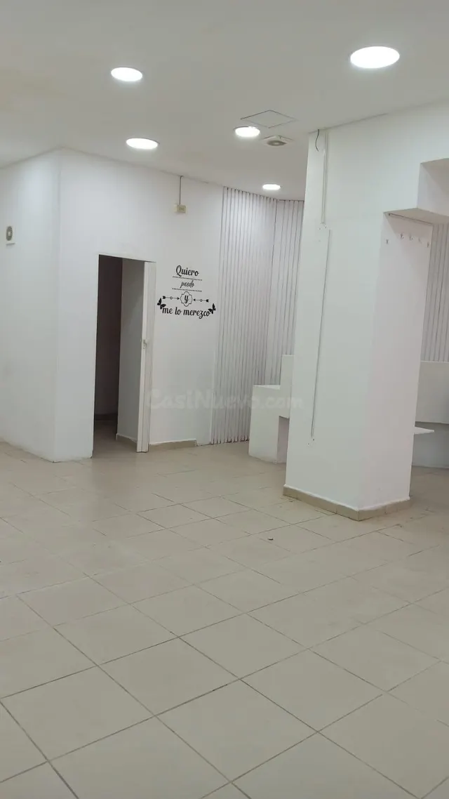 Local comercial 55m² en alquiler - Centro - foto 2