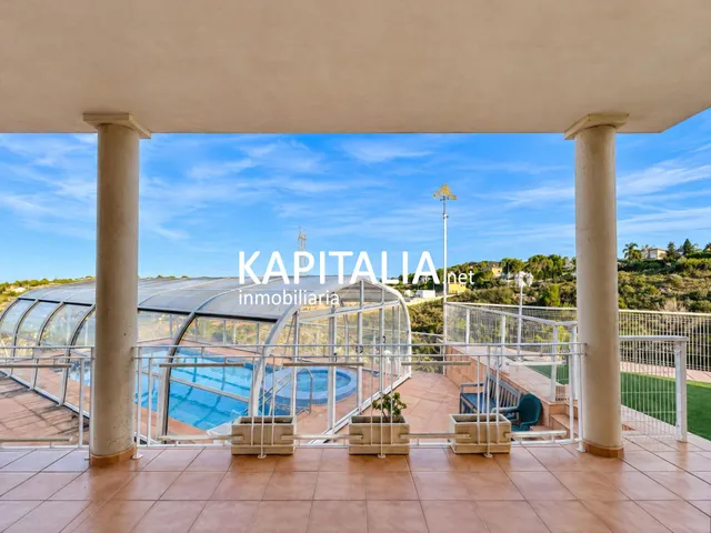 Chalet en VENTA en San Cristóbal, Alberic, con piscina privada cubierta, jardín y parcela de más de 1.000 m2 — 10