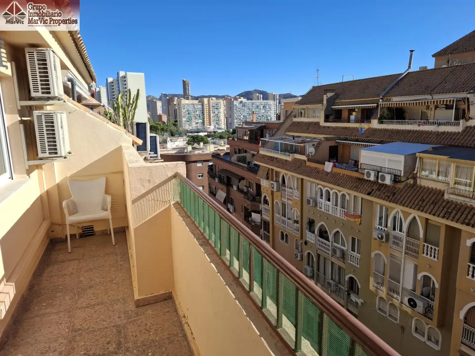 Atico  en Benidorm en zona Beniarda a 800 metros de la playa
