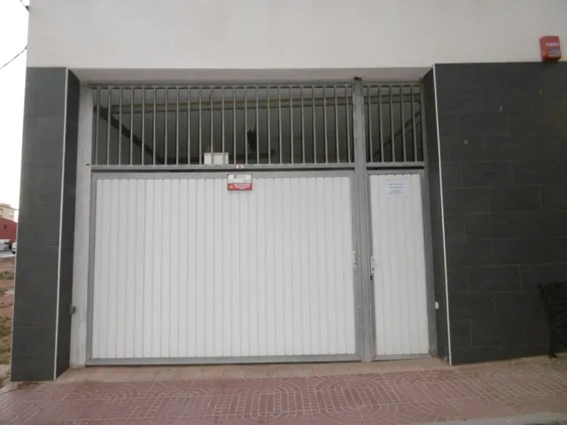 PARKING ECONOMICO — 7