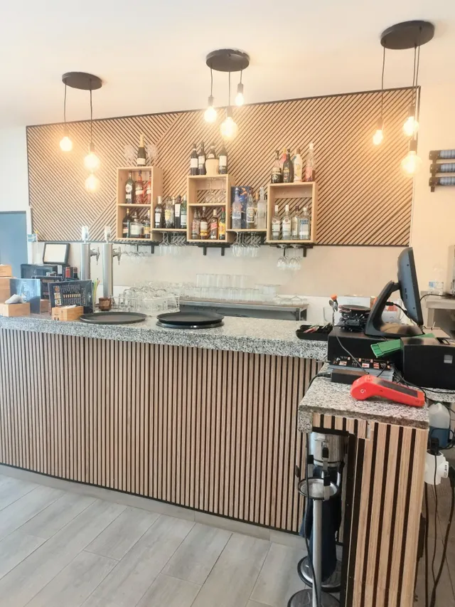 Negocio 124m² en alquiler - Los Boliches — 9