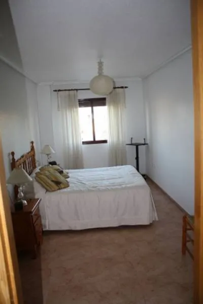 ¡¡¡ BAJADA DE PRECIO !!! Fantástico piso en Jacarilla. — 12