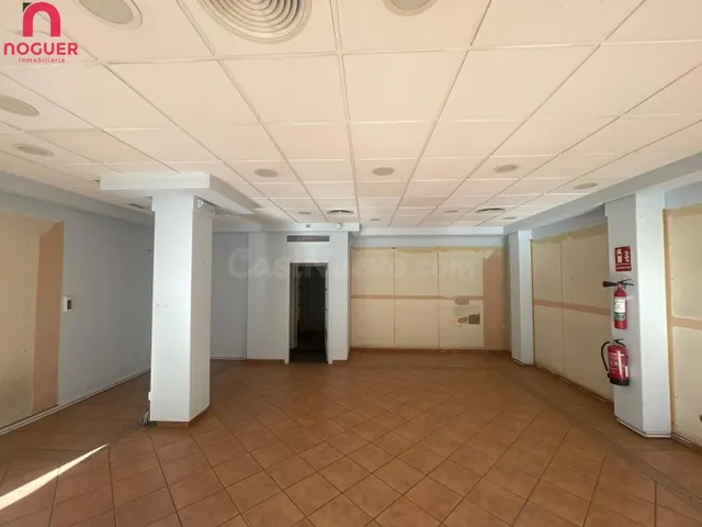 OPORTUNIDAD ÚNICA EN FÁTIMA - LOCAL COMERCIAL EN VENTA — 3