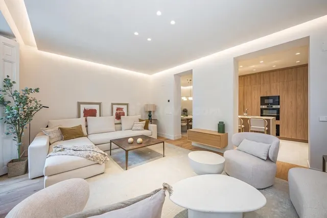 Piso 3 habitaciones 195m² en venta - Chamberí - foto 3