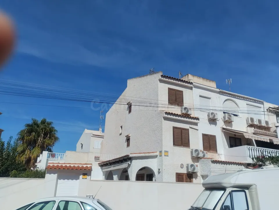 Chalet 4 hab. calas blancas