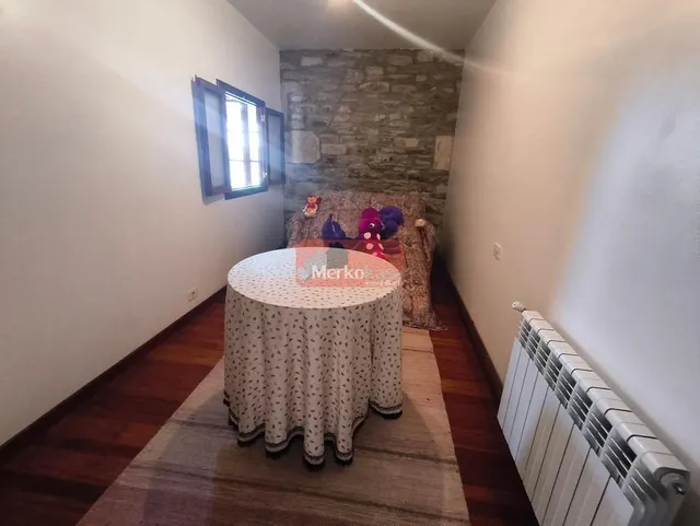 Casa de piedra gallega en venta en Begonte: espacio, encanto y tranquilidad — 17