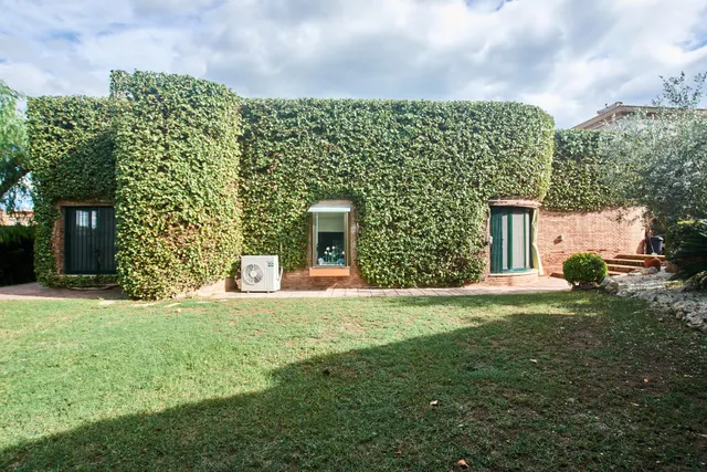 EN VENTA CASA EN VILANOVA I LA GELTRÚ (ZONA L´ARAGAI) — 48