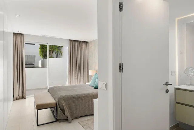 Chalet 5 habitaciones 306m² en venta - Marbella — 24