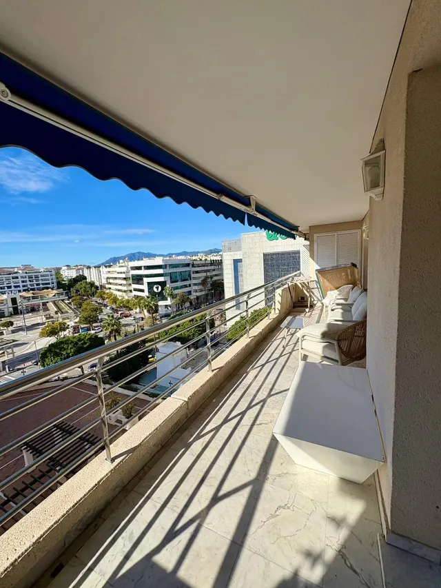 Magnífico piso en el corazón de Puerto Banús - foto 5