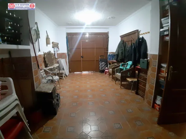 CASA COMPLETAMENTE REFORMADA JUNTO A AVDA PABLO IGLESIAS — 22