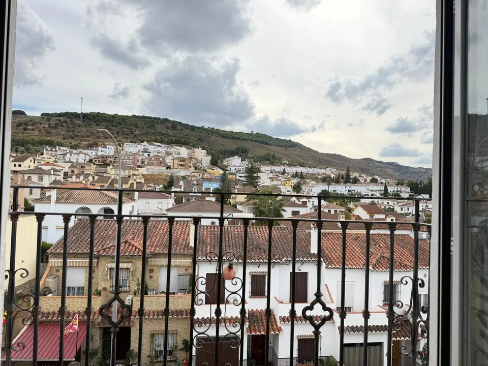 Amplio y Acogedor Piso en Antequera - Ideal para Familias