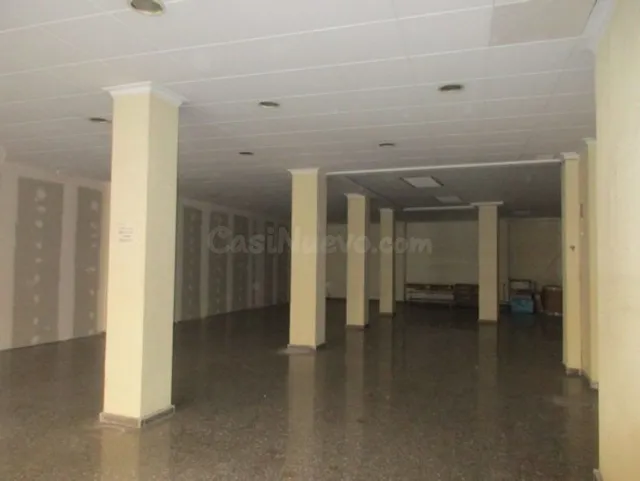 LOCAL COMERCIAL CÉNTRICO — 3