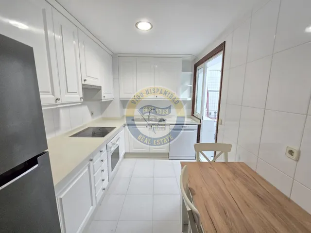 HISPANIDAD 2 DORMITORIOS 2 BAÑOS CON GARAJE Y TRASTERO — 6