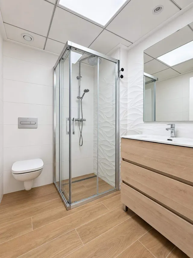 Exclusiva vivienda adosada de diseño a solo 800 metros del mar — 13