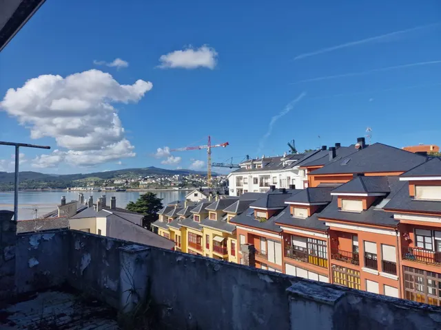 GRAN CASA DE 241 M2 CON TERRAZA Y VISTAS A LA RÍA DEL EO | FIGUERAS, CASTROPOL — 33