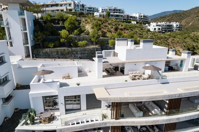 DUPLEX DE LUJO EN REAL DE LA QUINTA BENAHAVIS — 5