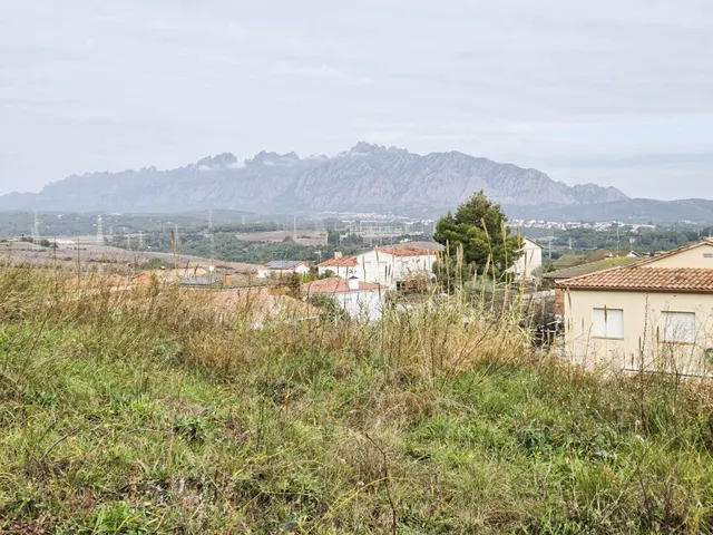 Terreno edificable de 3.636 m2 edificable en urbanización Can Parellada de Masquefa — 8