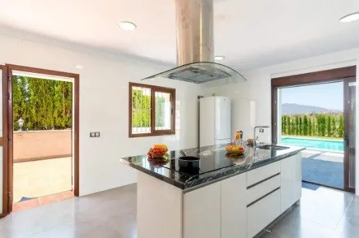Villa Reformada con Vistas Panorámicas en la Sierrezuela — 12