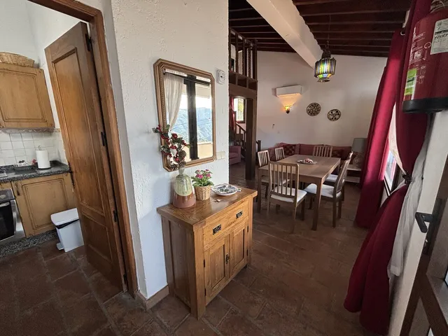 Hostal 6 habitaciones 200m² en venta - South of spain — 6