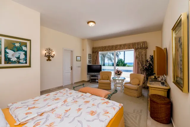 Chalet 4 habitaciones 350m² en venta - Marbella — 18
