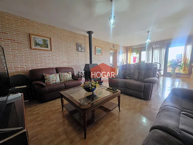Chalet independiente con vistas espectaculares a la Sierra y al pueblo de Guisando (Ávila) — 24