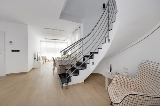 Villa moderna de 3 dormitorios con piscina privada en Aguas Nuevas, Torrevieja — 21