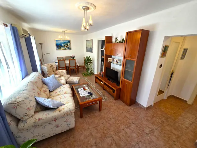 ¡OPORTUNIDAD ÚNICA DE PISO JUNTO AL CENTRO EN CHICLANA DE LA FRONTERA!95.000€ — 9