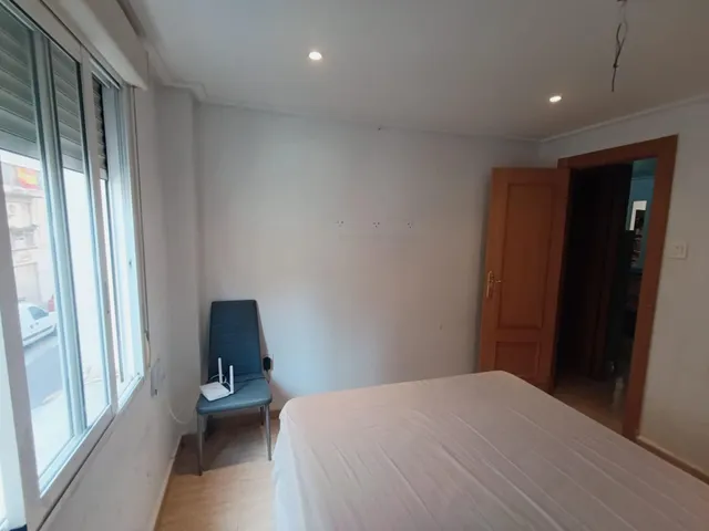 Piso en Elche, Carrús Este - Espacio Ideal para Tu Familia — 14