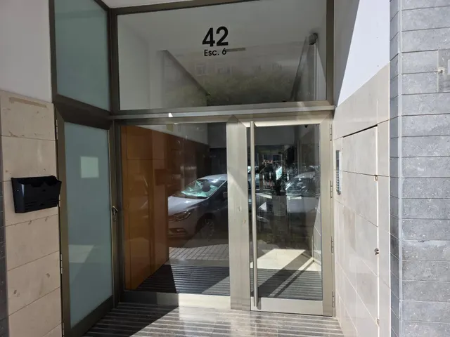 Plaza de garaje frente al corte ingles — 9