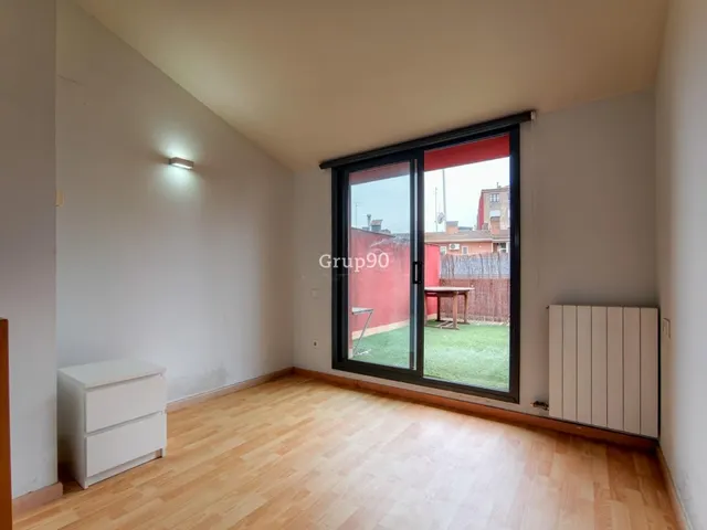 ÁTICO DÚPLEX CON TERRAZA PRIVADA JUNTO A RICARD VINYES — 8