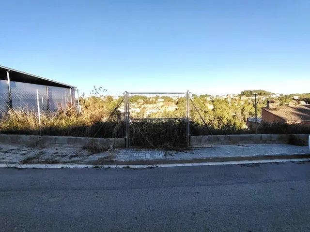 Terreno Urbanizable de Ensueño en la Exclusiva Urbanización  - foto 5