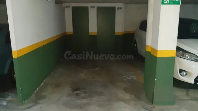 PLAZA DE GARAJE CON PEQUEÑA ZONA DE ALMACENAJE EN CALLE VENE - foto 3