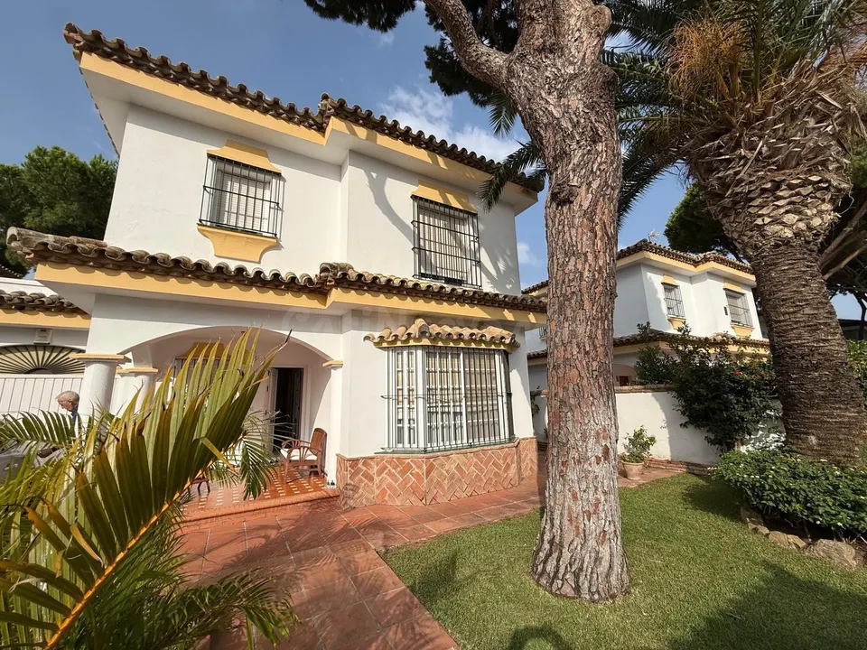 Chalet independiente Costa Sancti Petri