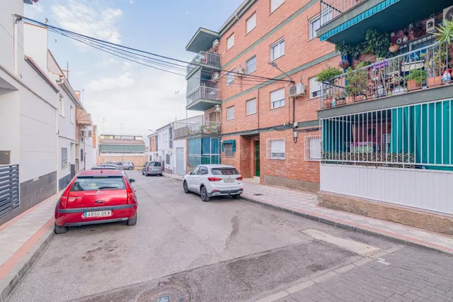 Elegante Piso en la Exclusiva Zona Iliberis de Atarfe — 32
