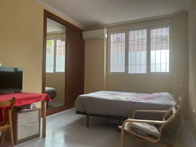 TRES VIVIENDAS EN VENTA — 30