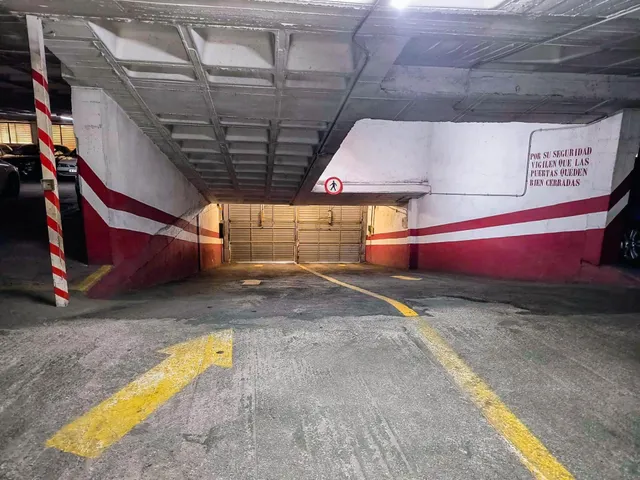 PLAZA DE PARKING EN VENTA  EN BELLVITGE, HOSPITALET DE LLOBREGAT — 4