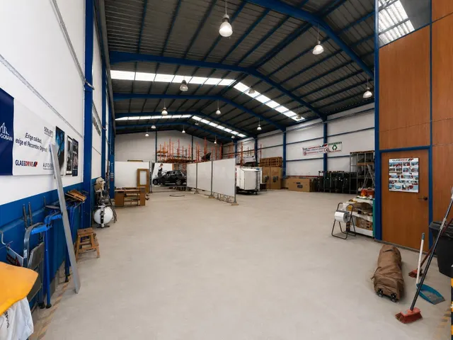 Nave industrial en venta en Dúrcal Situada en una zona estra - foto 5