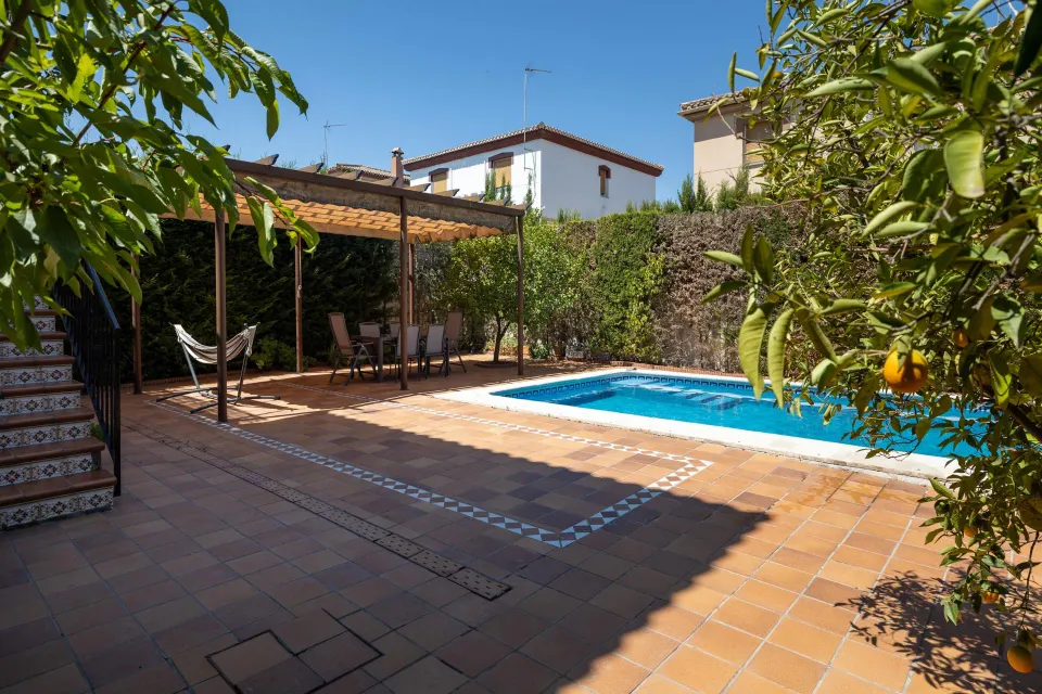 Preciosa Casa Pareada en Urbanización El Ventorrilo (Vegas del Genil)