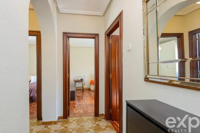 Piso en venta en avenida torrelavega, Oviedo – amplitud y ubicación — 21